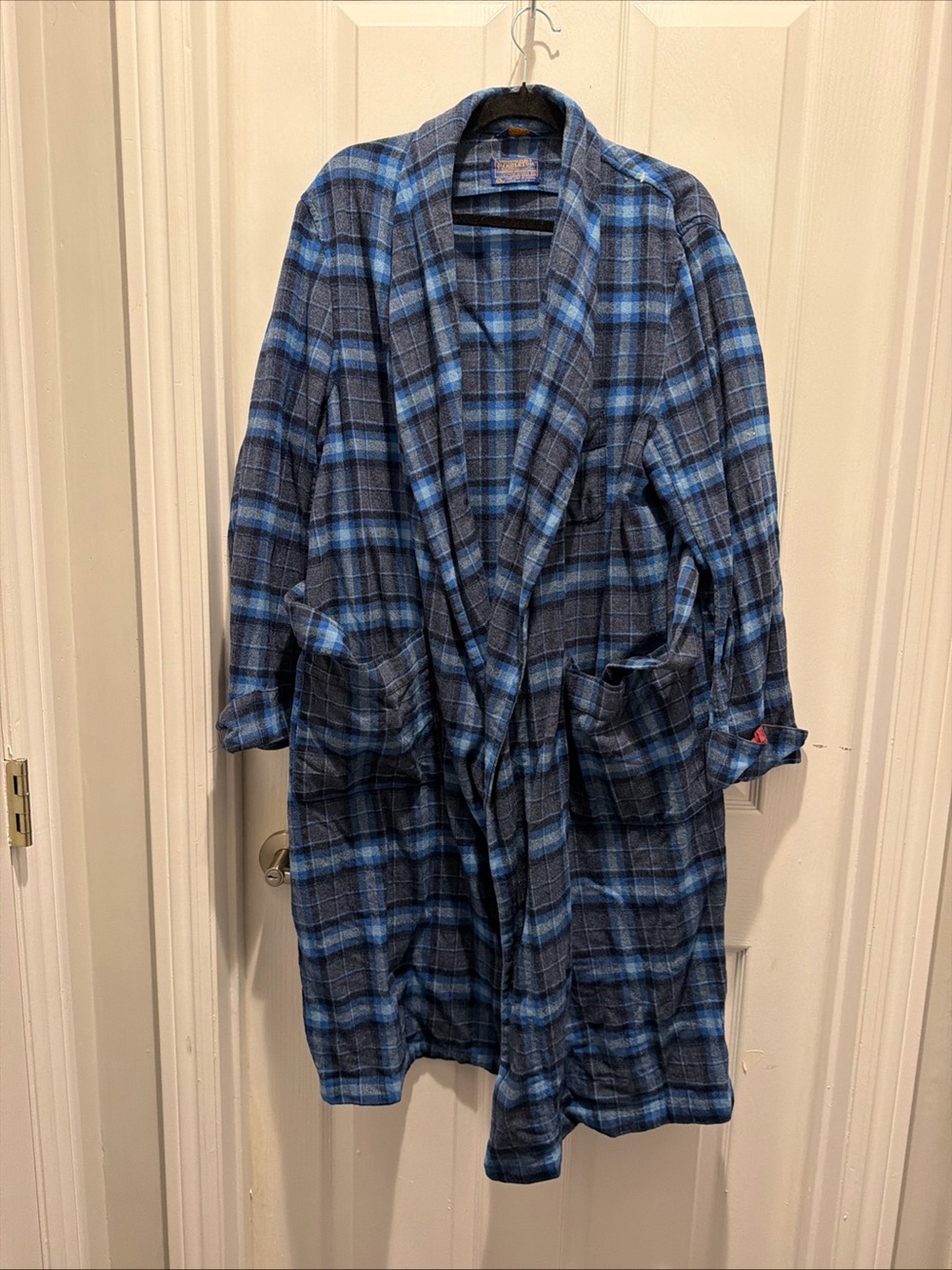 Pendleton Blue Plaid Shawl-Collar Robe Jacket